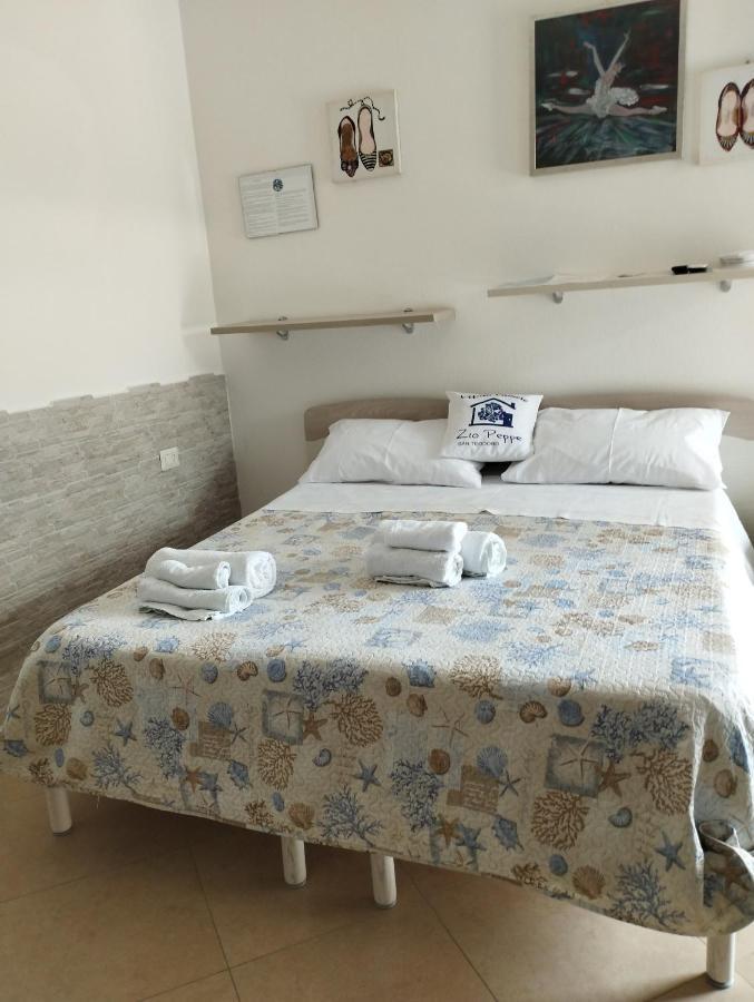 Affitta Camere Zio Peppe San Teodoro  Exterior photo